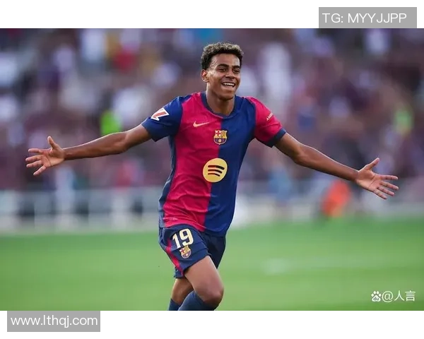 慢动作下的绿茵奇迹透视足球球星技艺与激情瞬间 慢动作下的绿茵奇迹透视足球球星技艺与激情瞬间