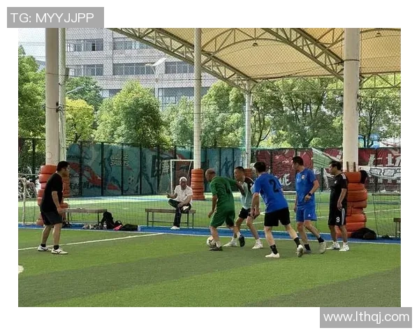 足球星盒开启球迷互动新体验点燃绿茵激情共享精彩赛事瞬间