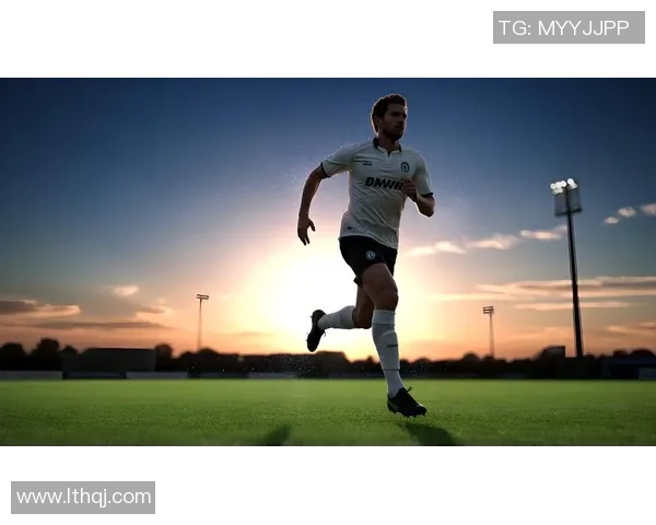 三角发型足球球星聚焦:独特造型与场上风采并存的运动巨星们 三角发型足球球星聚焦:独特造型与场上风采并存的运动巨星们