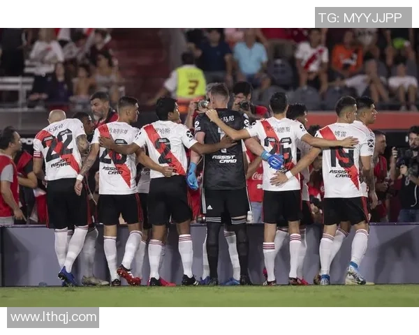 全明星足球球星分值分布解析及其对比赛表现的影响分析