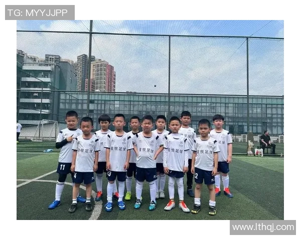 足球体育道德风尚奖获奖球星风采展示与精神传承分析 足球体育道德风尚奖获奖球星风采展示与精神传承分析